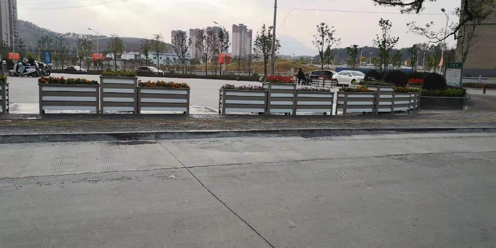 铝合金花箱